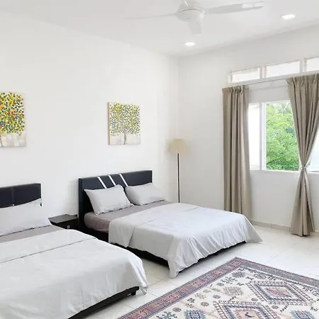 Kuala Terengganu Newly Renovated Nenda Beach House Exterior photo
