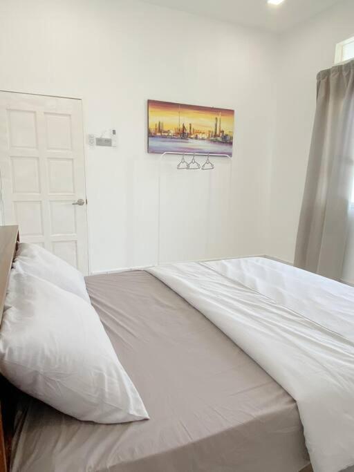 Newly Renovated Nenda House Holiday home