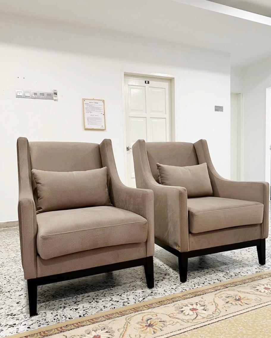 Newly Renovated Nenda House *